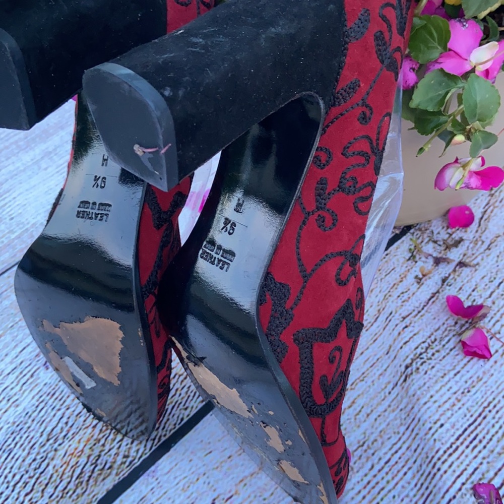 Vintage Yves Saint Laurent Pumps - Picture 4 of 4